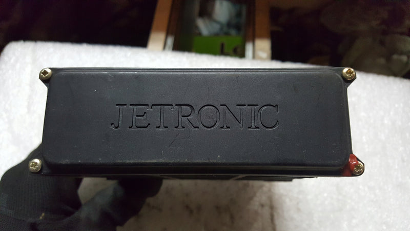 Komputer sterownik silnika VW 811906264F demontaż