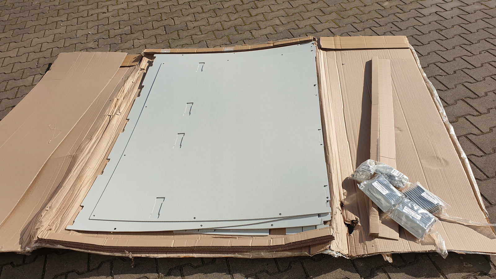 Nowe obicie paki Crafter Sprinter krutki 2008-17r