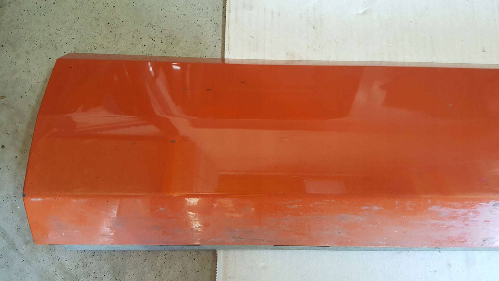 Listwa drzwi prawy przód AUDI Q3 II 83A853960A/B