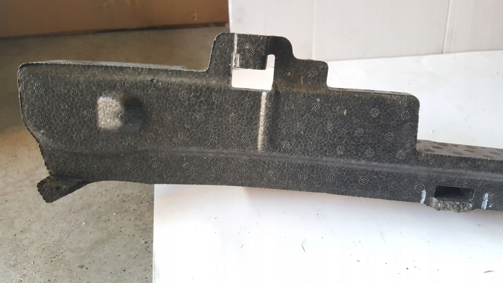 Absorber pianka zderzaka przedniego SEAT LEON 5FA807248C demontaż