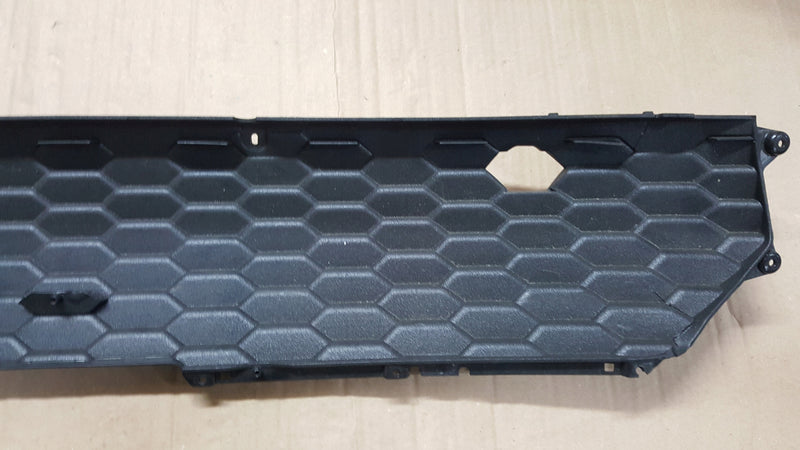 AUDI R8 4S0853037E LISTWA ATRAPY BLENDA PRZEGRODA KRATKA GRILL