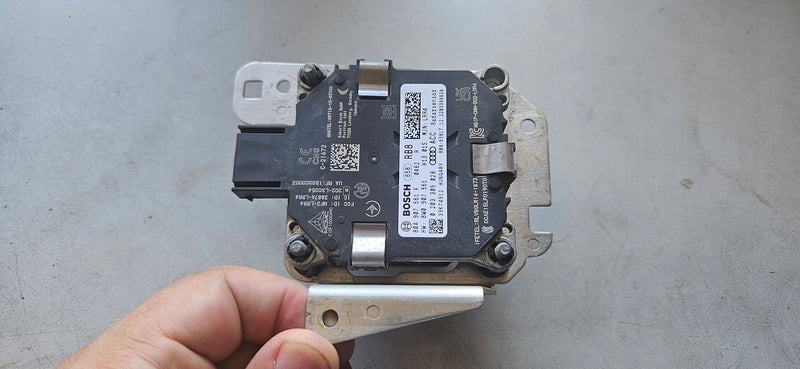 Radar ACC distronic AUDI Q5 80A907561F 80A907574 demontaż