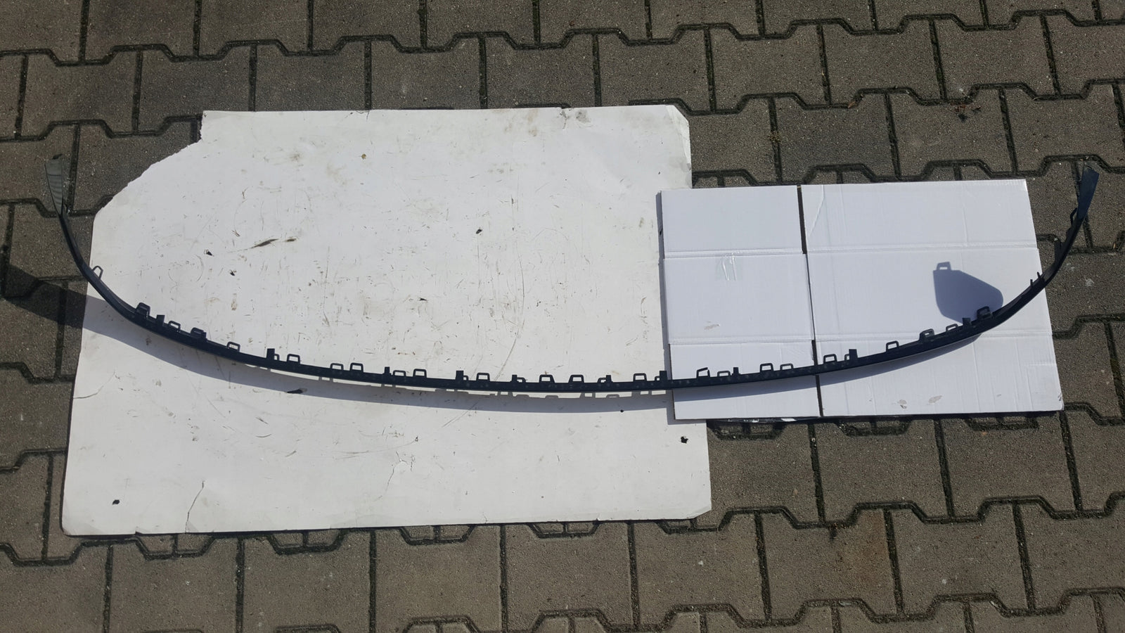 LISTWA ZDERZAKA TYŁ DO AUDI Q5 SQ5 S-LINE 80A853057A ORYGINALNA