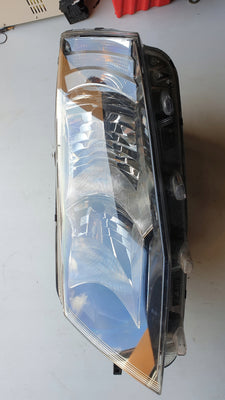 Le reflektor SKODA Octavia III 5E1941015 oryginał