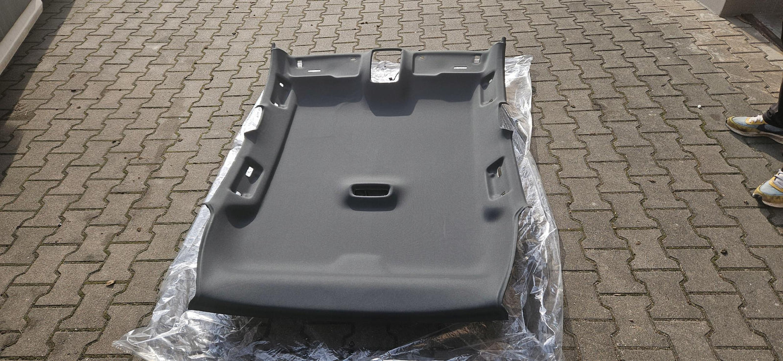 Podsufitka Audi Q3 Sportbak 83F867505A demontaż