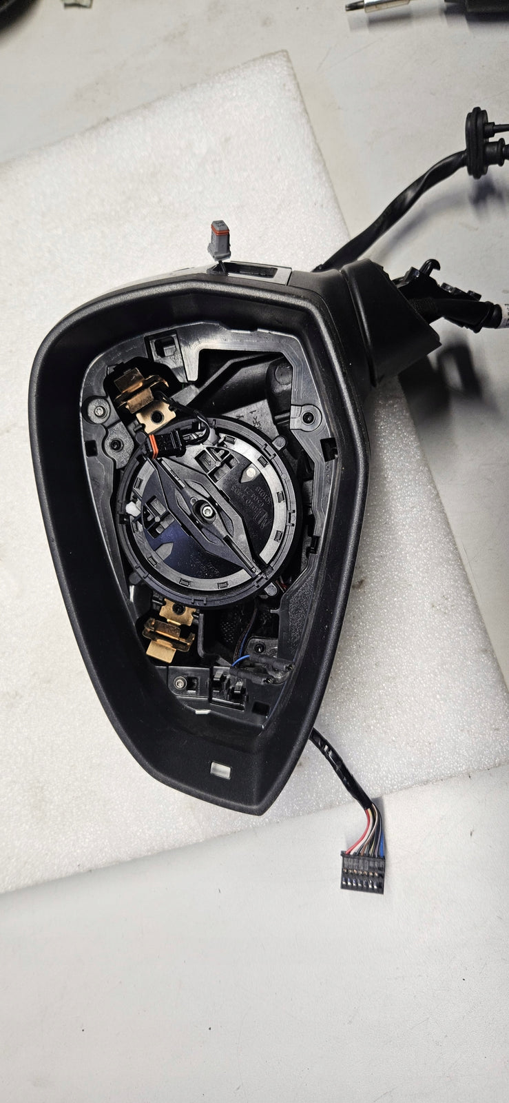 LE Lusterko zewn AUDI A5 Sportback 8W8857409E 12 pin