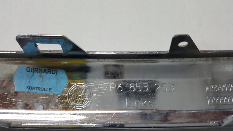 Listwa chrom zderzaka przedniego lewa strona VW TOUAREG 7P6853253 demontaż
