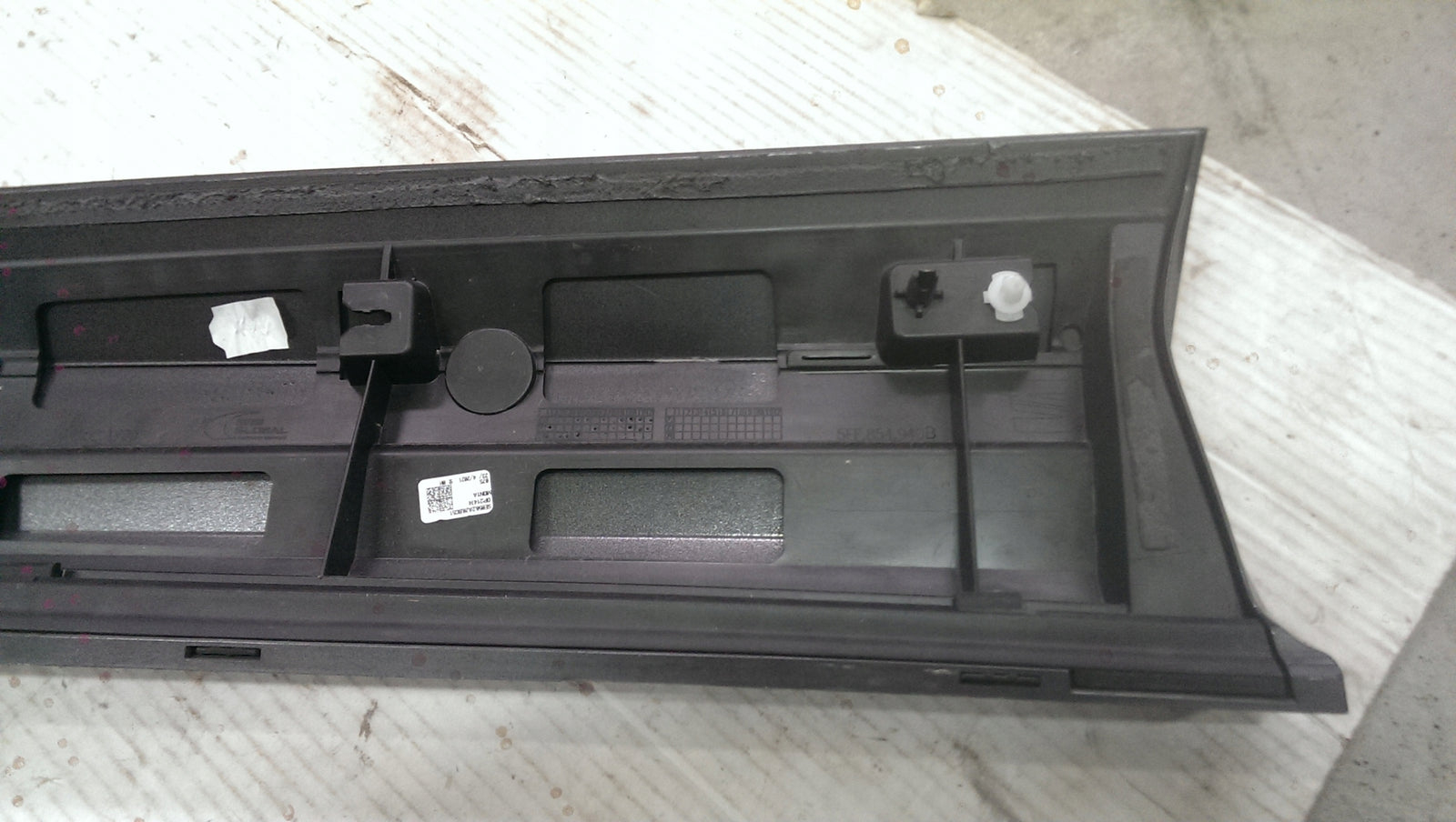 Listwa drzwi PR przód CUPRA FORMENTOR 5FF854940B