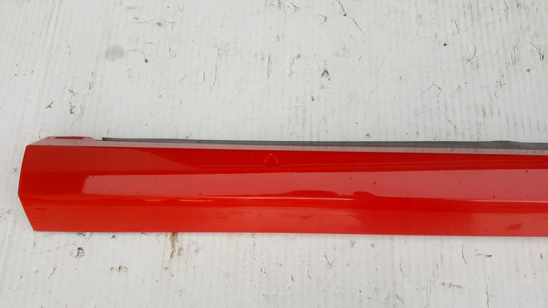 Listwa progowa lewa strona AUDI A1/S1 S-LINE 8XA854535A