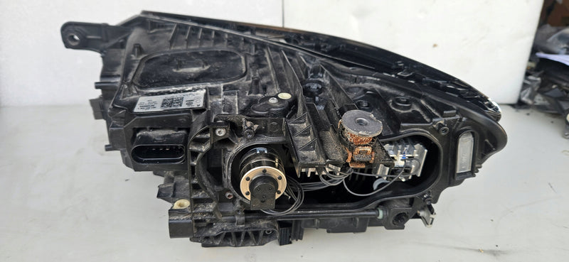 Pr LED Vw Passat B8 3G1941036L 2018r IDEAŁ!