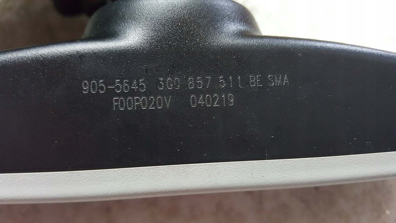 Lusterko wewnętrzne VW GOLF VII 3G0857511BE