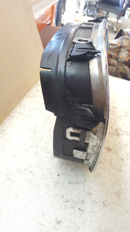 BMW E39 NERKA GRILL ATRAPA LEWA 8159311