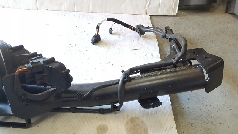Hak holowniczy AUDI Q3 RSQ3 83A800495 demontaż