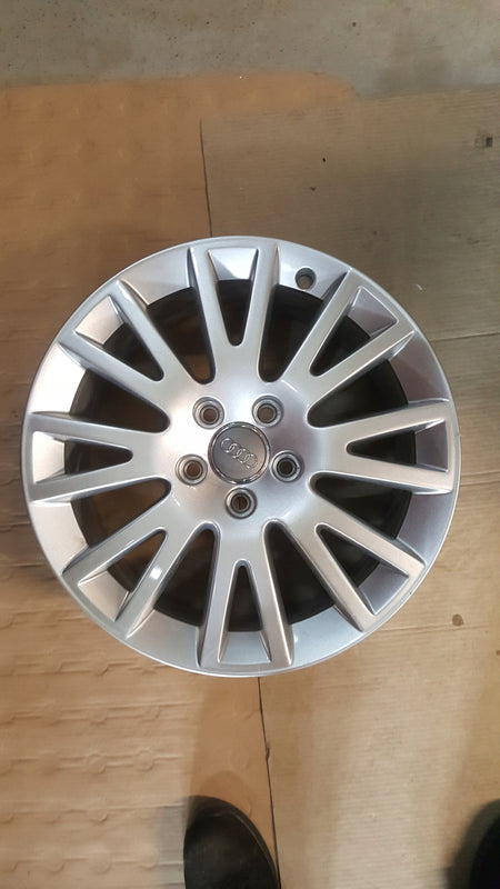 Felga AUDI A3 8P 17