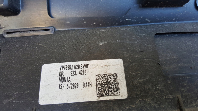 Listwa drzwi prawy tył VW TOUAREG III 760854950D