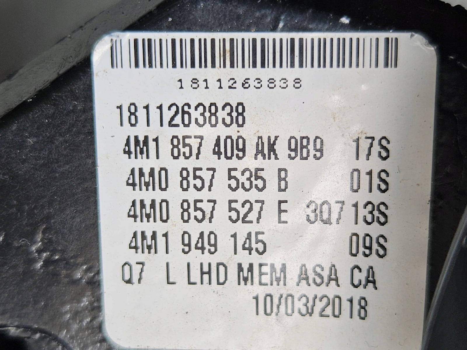 Le Lusterko zewnętrzne AUDI Q7 SQ7 4M1857409AK