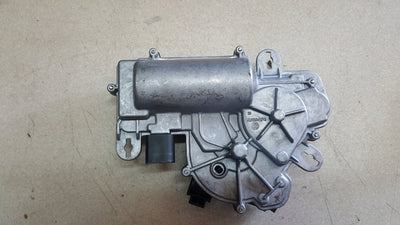 SQ8 4M RSQ8 Q8 SILNICZEK DOCIĄG KLAPY BAGAŻNIKA TYŁ 3V5827887C SQ7 4M Q7