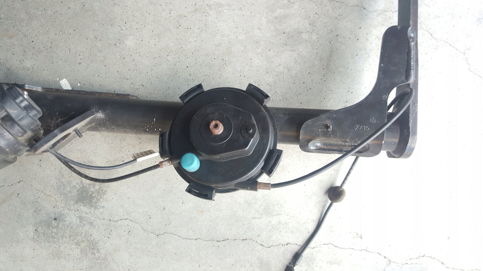 hak holowniczy VW GOLF VII hatchback 5G0803880D