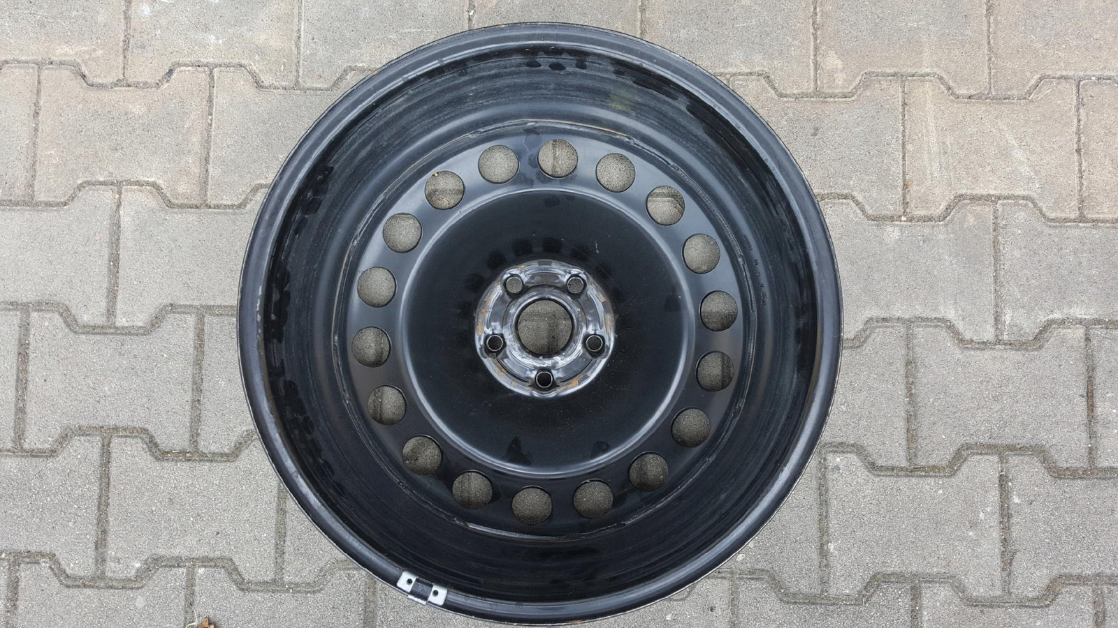 330ce10adef376cc665aa7a20e739955