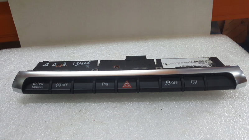 Panel przycisków AUDI A3 RS3 8V0925301PC demontaż