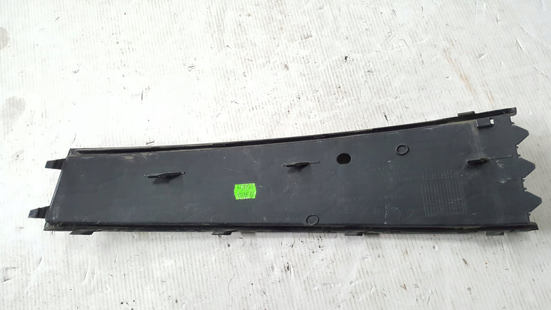 Kratka zderzaka lewy przód SKODA SCALA 657807681A