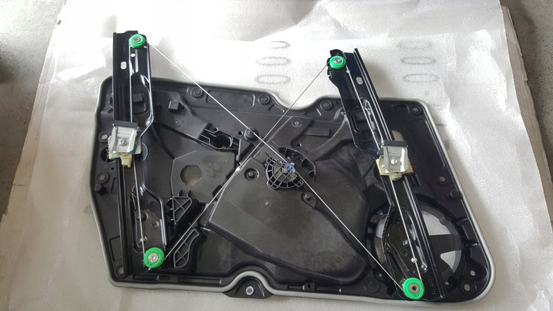 Podnośnik szyby prawy przód VW GOLF VI 5K0837462D