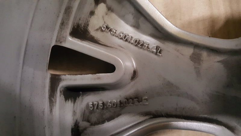 SEAT FELGA ALUMINIOWA 7JX18 ET45 575601025AL