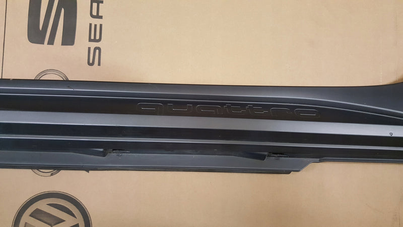 Listwa progowa lewa AUDI A6 C8 ALLROAD 4K9853855