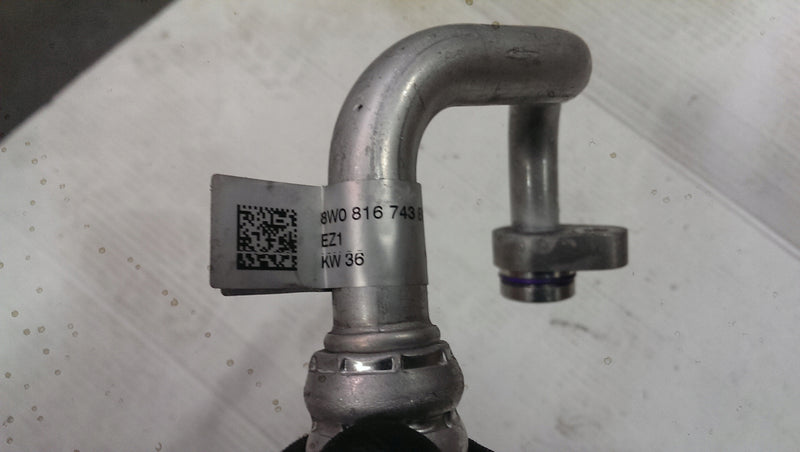 Przewód rurka klimatyzacji AUDI A4 B9 8W0816743BN