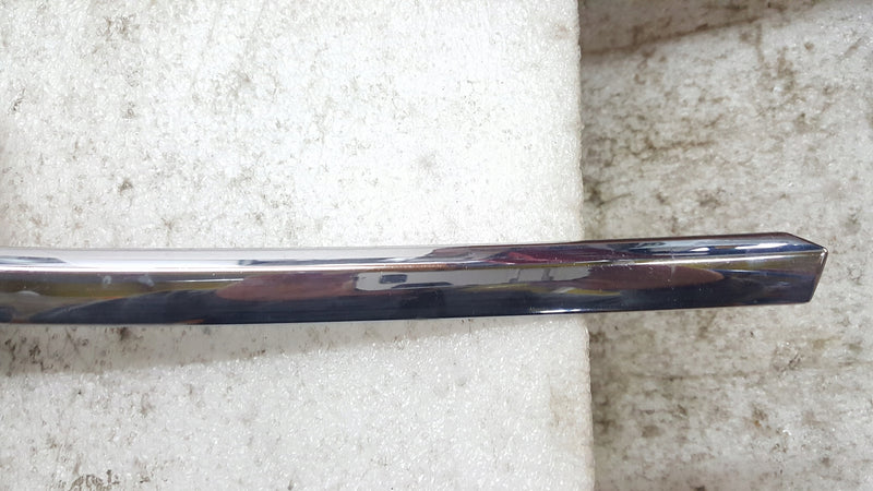 AUDI A6 C6 LIFT 08- OZDOBNA LISTWA CHROM ZDERZAKA PRZÓD LEWA 4F0853065