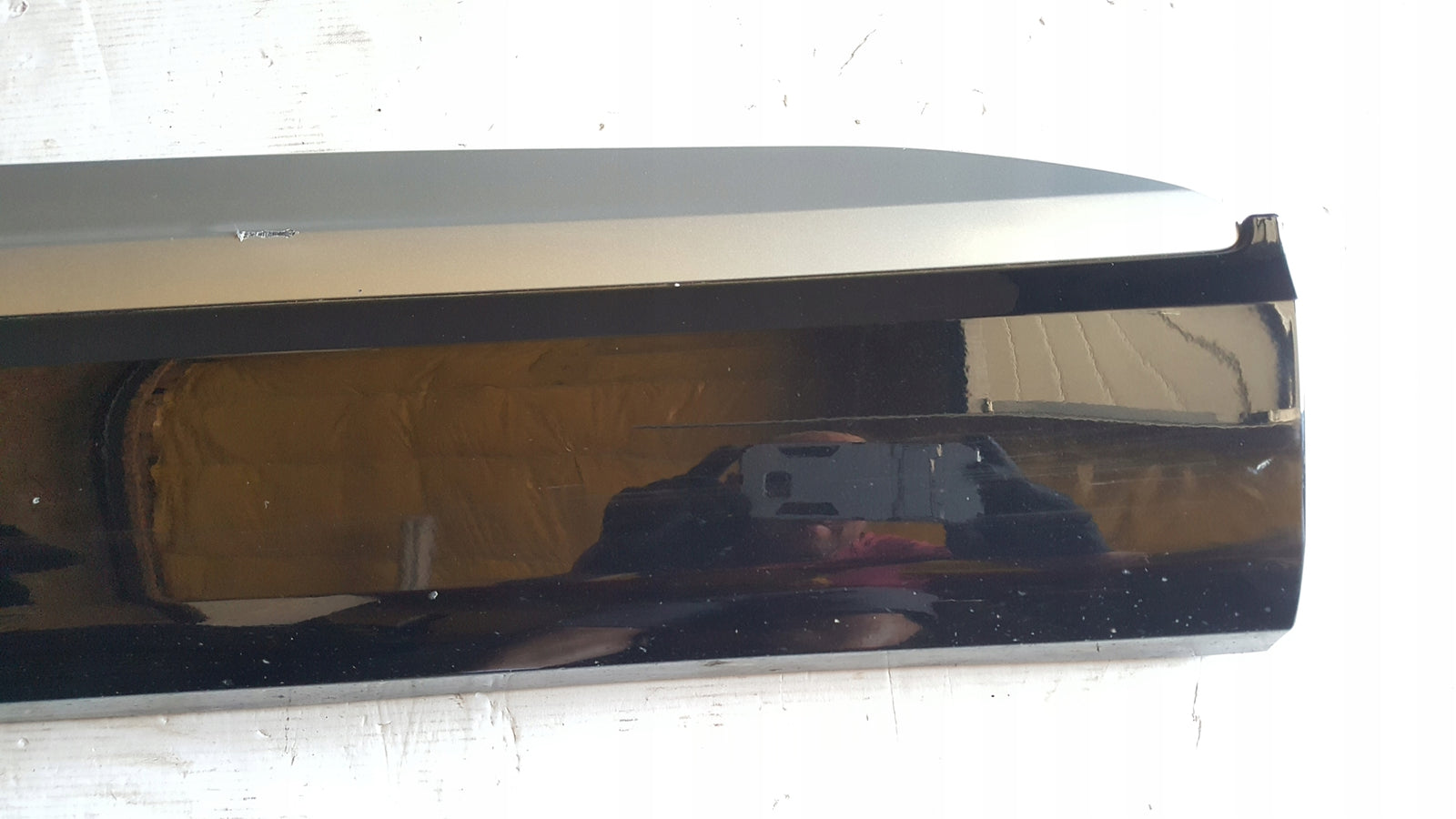 Listwa drzwi prawy przód AUDI Q7 4M0853960B