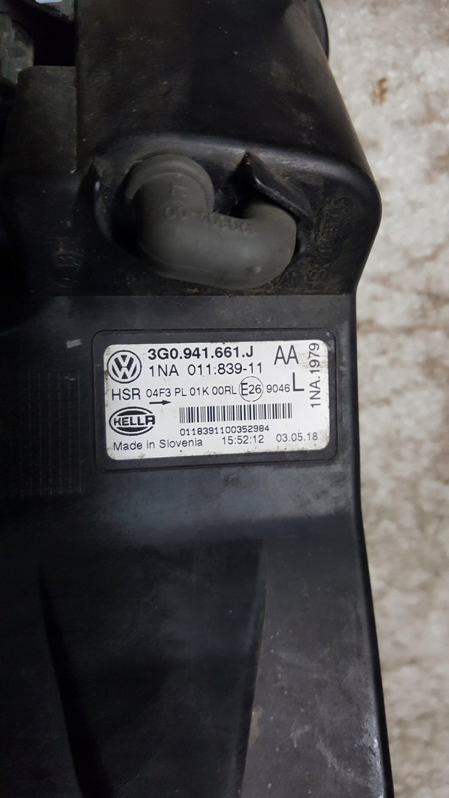 VW PASSAT B8 3G0 HALOGEN PRAWY 3G0941661 J ORYGINAŁ