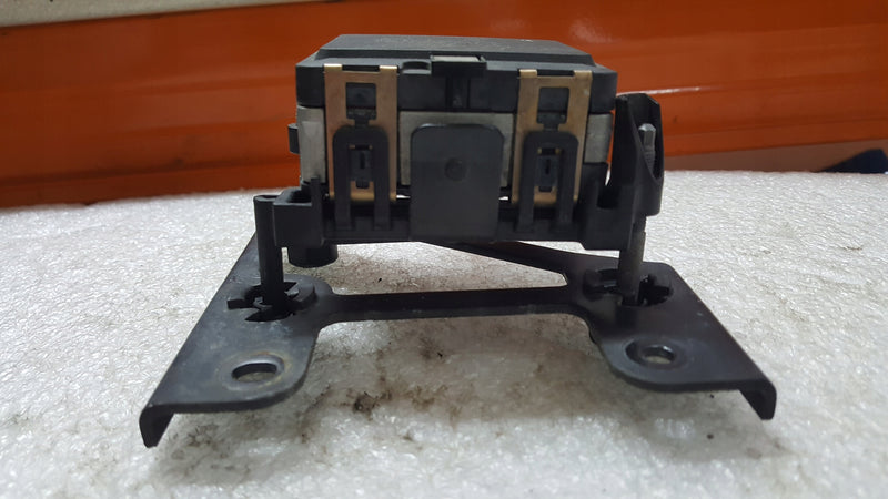 Radar sensor distronic VW AUDI SEAT SKODA 5Q0907561D 5Q0907461 demontaż