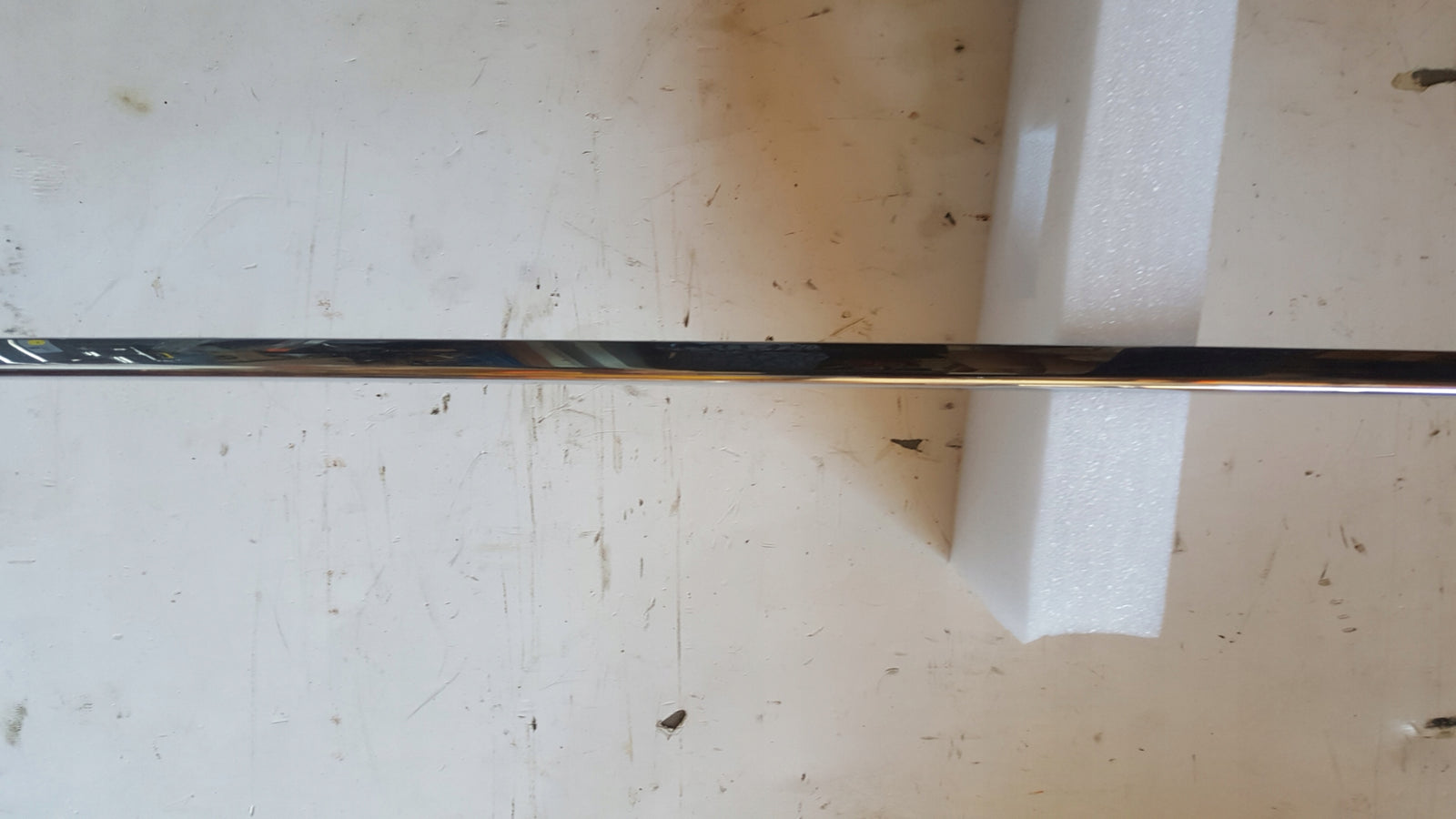 Środkowa listwa zderzaka przedniego VW PASSAT B8 3G0853245 DEMONTAŻ