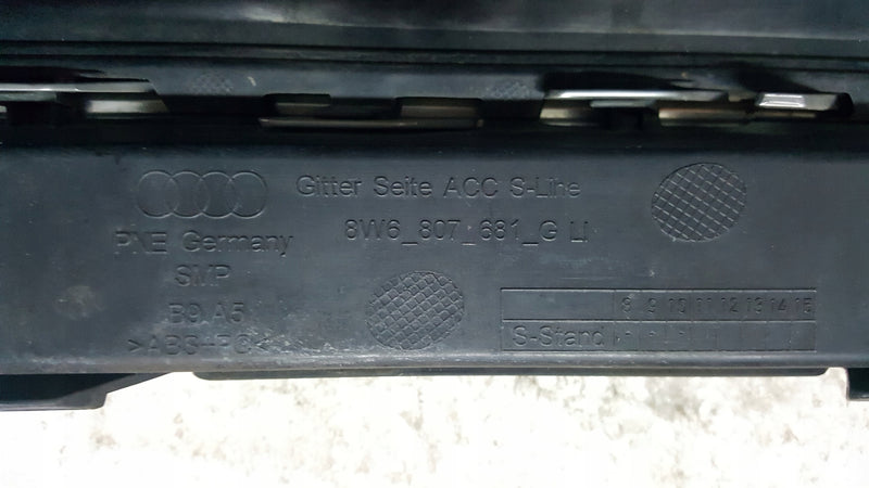 Kratka zderzaka przedniego lewa strona AUDI A5 S-LINE 8W6807681G demontaż
