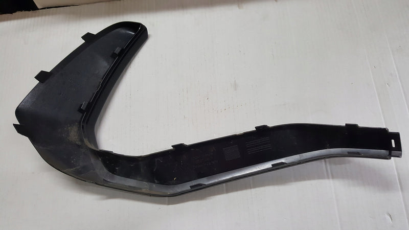 Listwa zderzaka tylnego prawa strona AUDI Q3 S-LINE 83F807968 demontaż