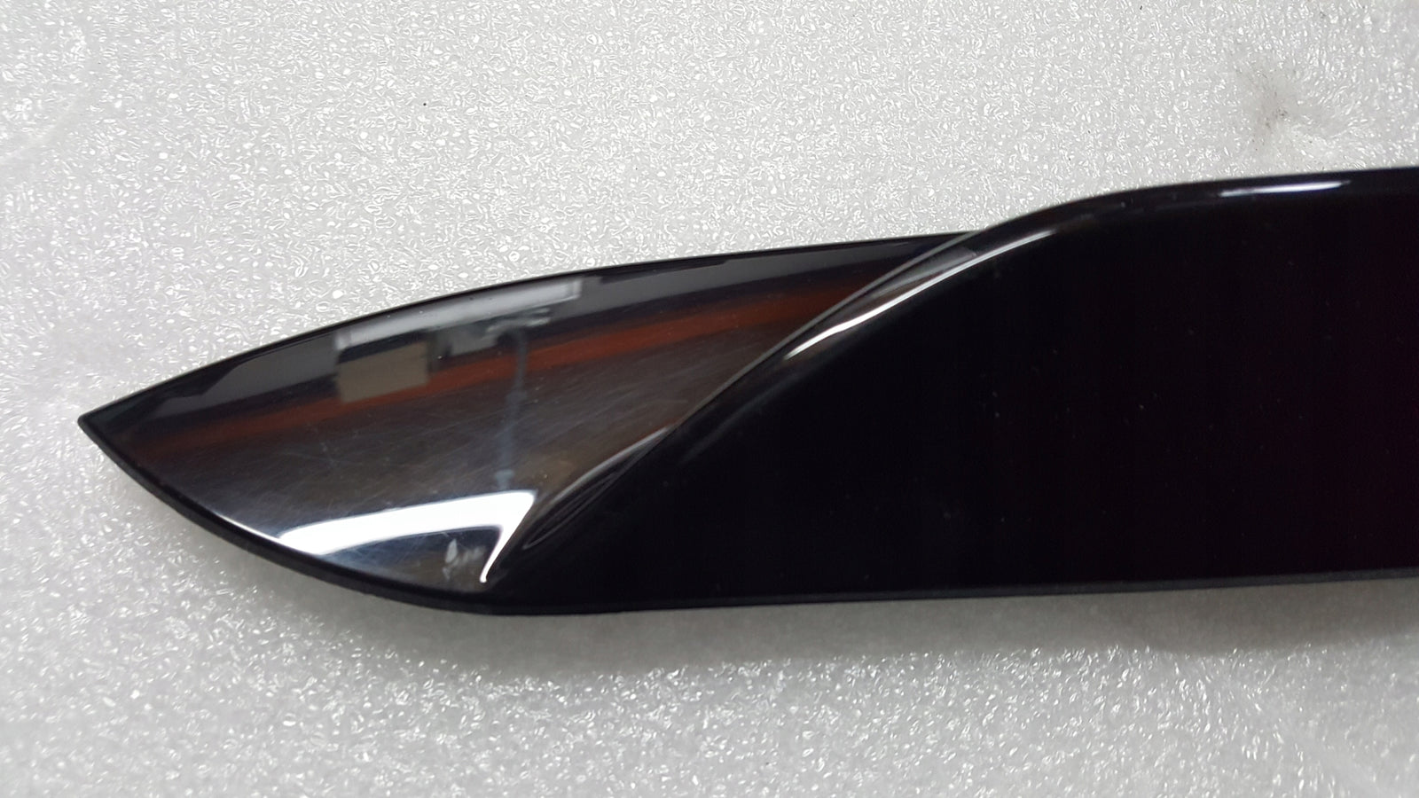 Listwy spoiler klapy LE+PR AUDI Q5 80F854871/872