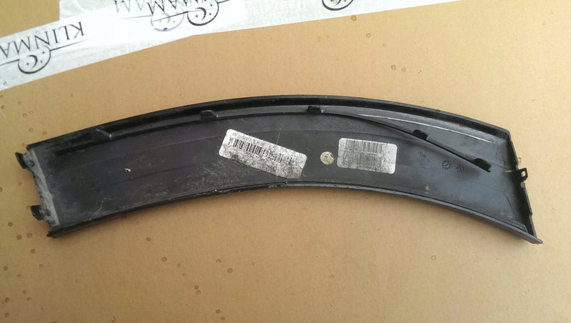 Listwa błotnika prawy przód VW BEETLE 5C5807604B