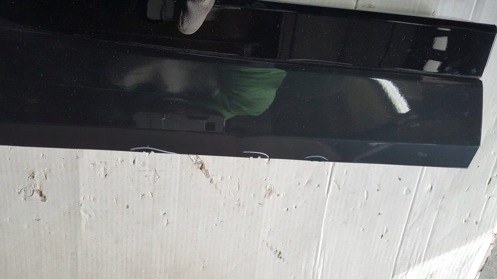 Listwa drzwi lewy tył AUDI Q3 II 83A853969A/B
