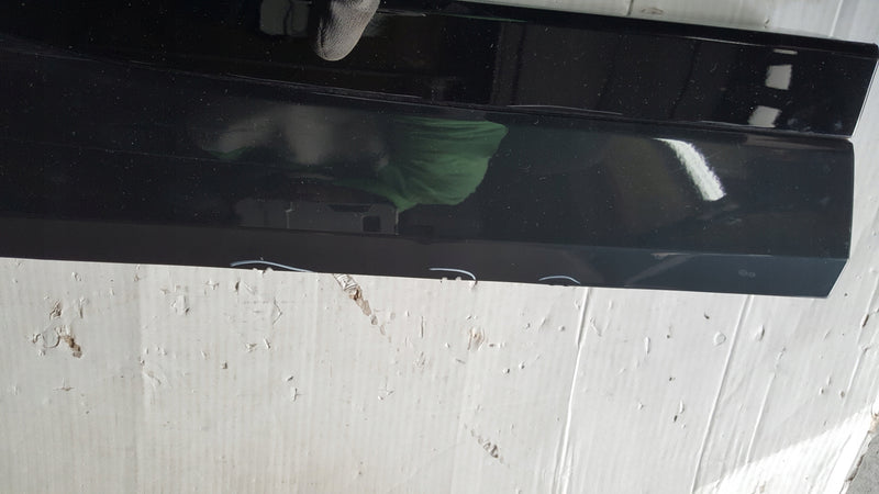 Listwa drzwi lewy tył AUDI Q3 II 83A853969A/B