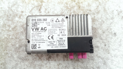Sterownik usług online AUDI A3 8Y0035282 demontaż