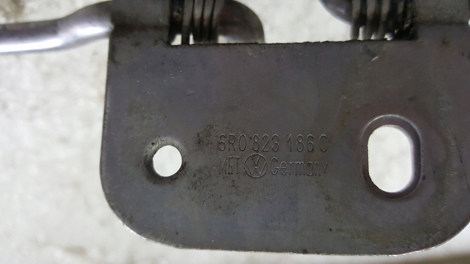 RYGIEL MASKI VW POLO 6R 6R0823186C