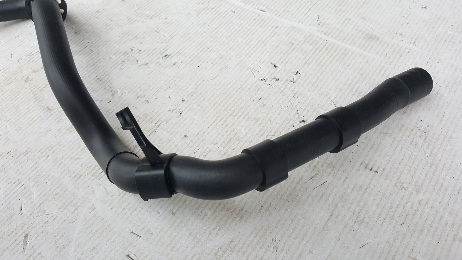 Przewód rura wody VW CADDY 5K0122051AA oryginał