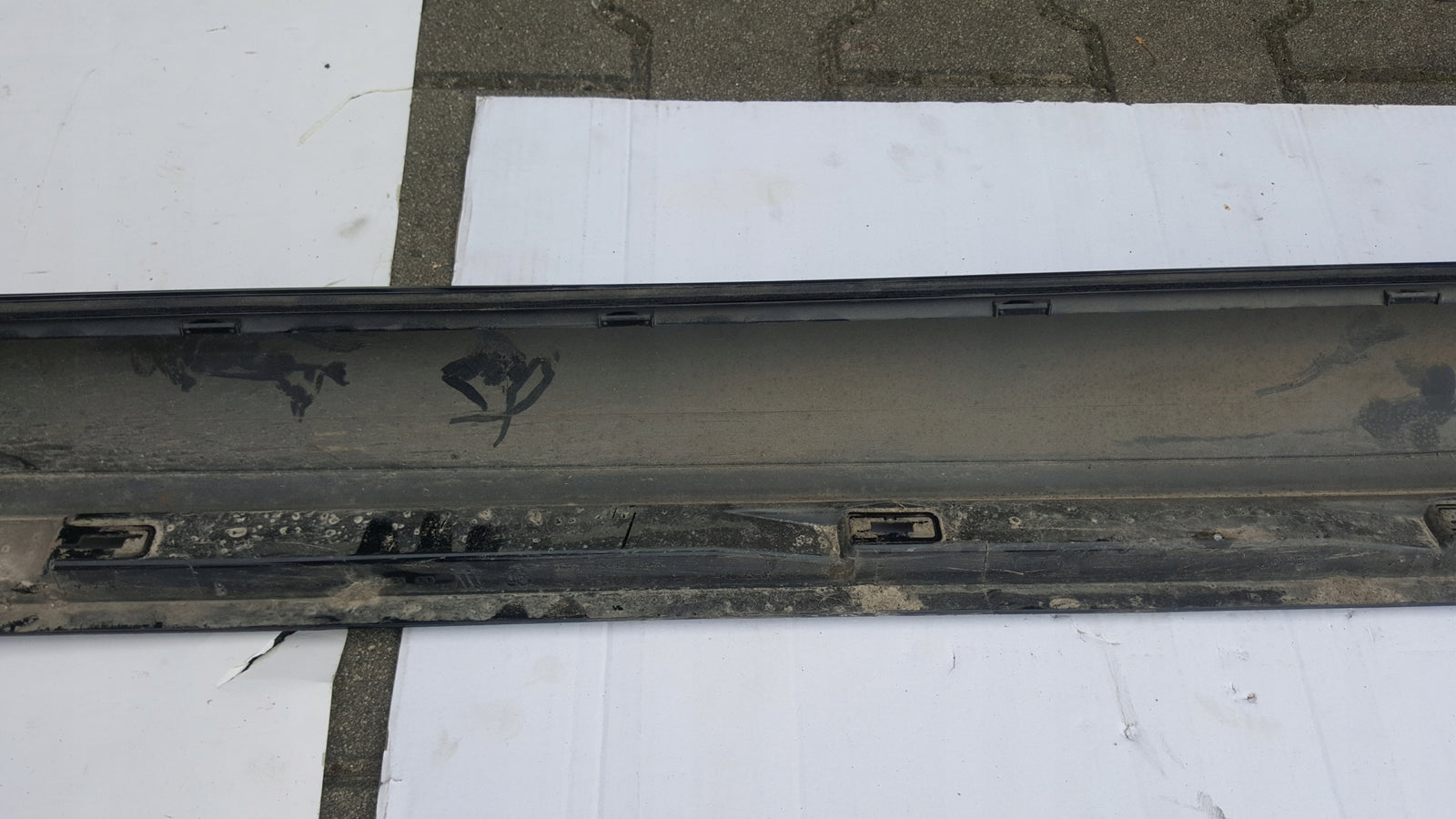 Listwa progowa prawa AUDI A6 (C8) 4K0853856 demontaż