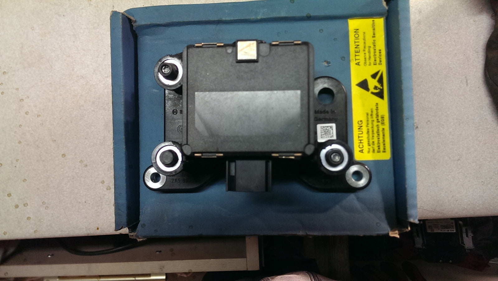 Radar distronic AUDI VW 2K5907561C 2K5907704