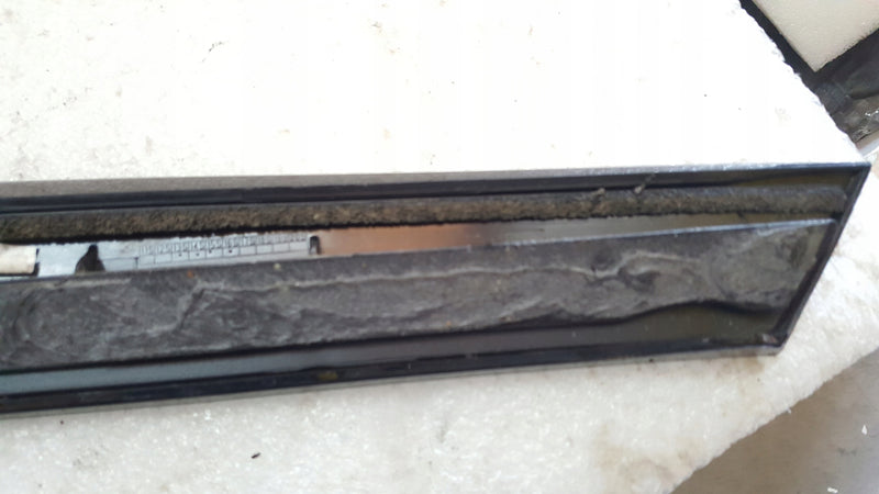 Listwy spoiler klapy lewa+prawa strona AUDI Q5 80A854871 80A854872 demontaż