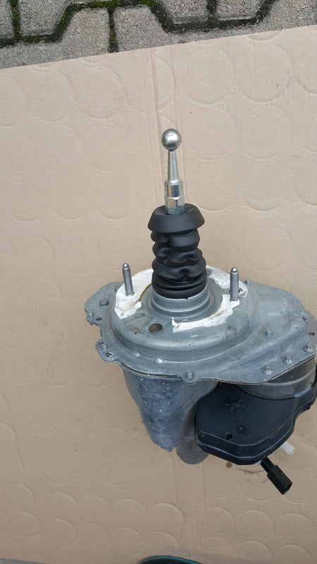 VW T7 bus multivan 7T1 SERWO ABS OE 7T1614105D