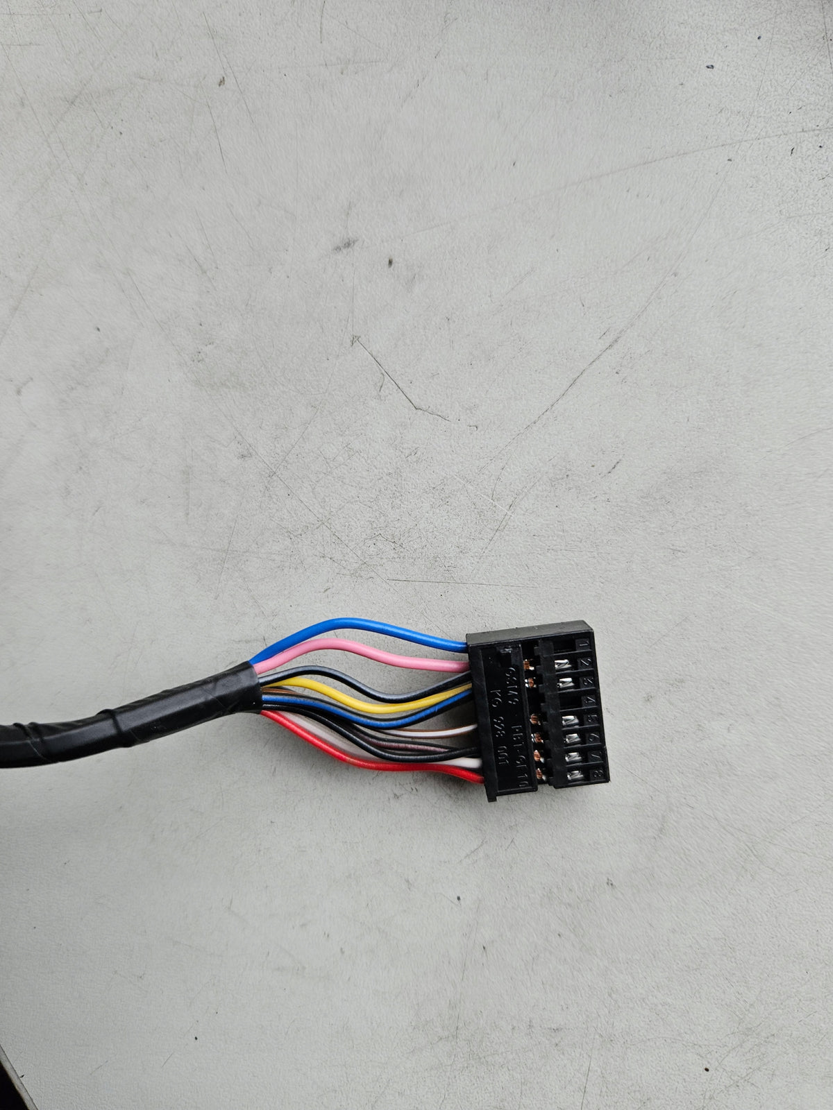LE Lusterko zewn AUDI A4 8W1857409A 10 pin