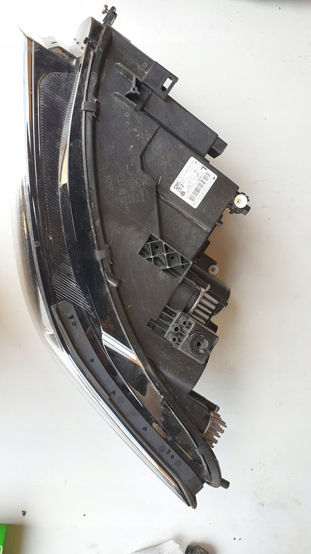 LE FUL LED Vw Tiguan 5NB941081C 2021r