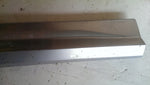 Listwa drzwi prawy przód AUDI Q2 81A853960A